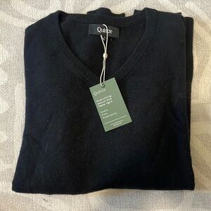 Quince cashmere sweater V-neck